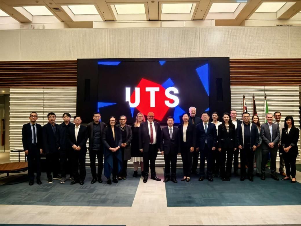 9174DB0AFC90F51918E11EBAEBB_D5205C7E_1DDEA